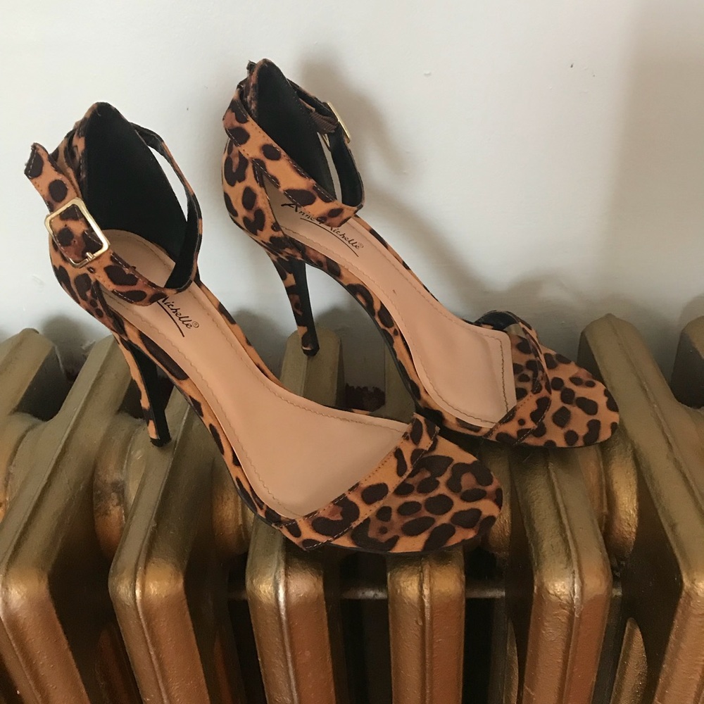 Leopard strappy heels